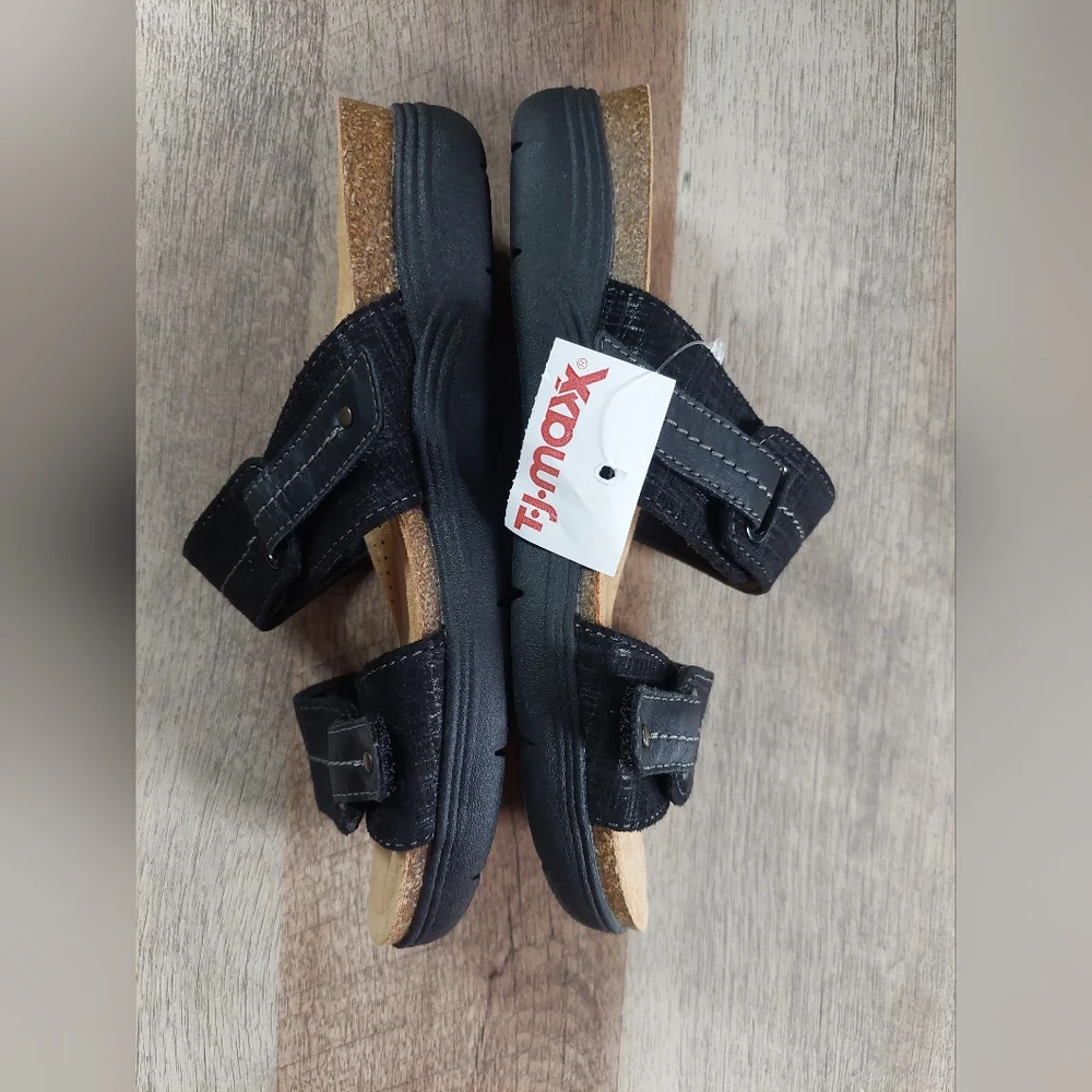 Clarks Collection Shoes Women Black Adjustable Slide Sandals April Dusk Size 6.5